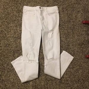 White Hollister skinny jeans